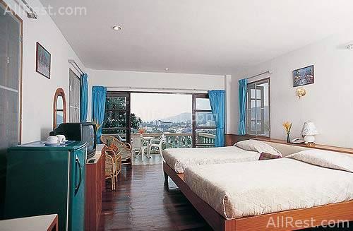 Royal Crown Hotel 9